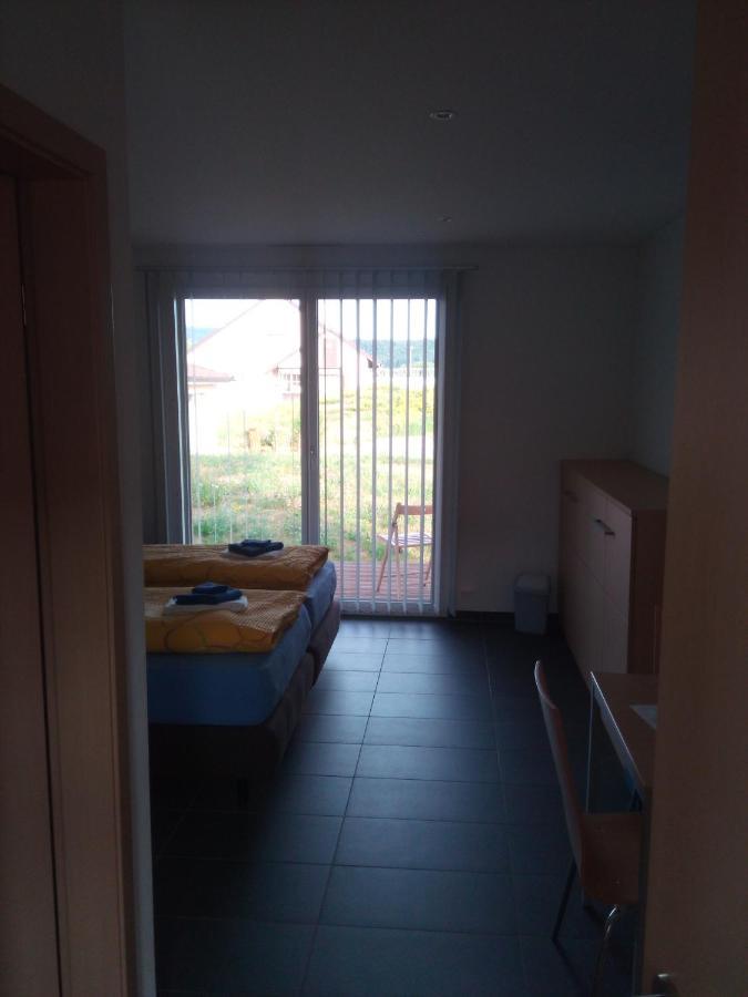 Bed And Breakfast Villa Hallau エクステリア 写真